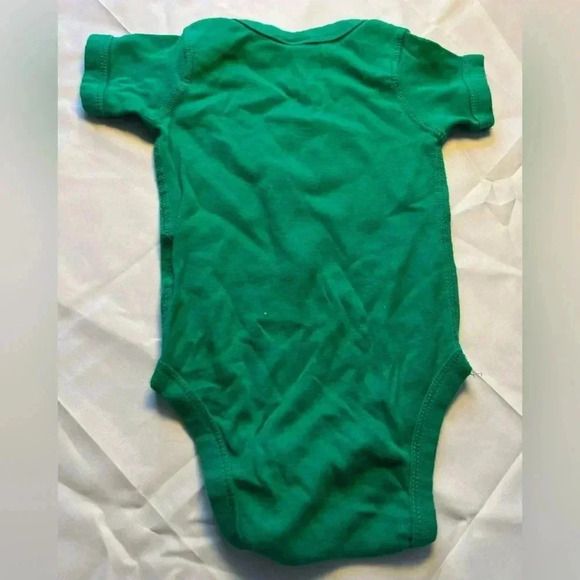 STAR WARS | infant Yoda onesie. Size: 6M - Picture 6 of 9